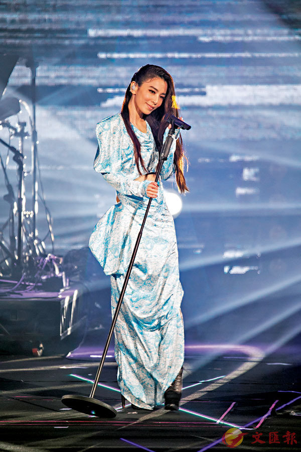 �� ���L�µn�x�t�ۤF3���@�~�C