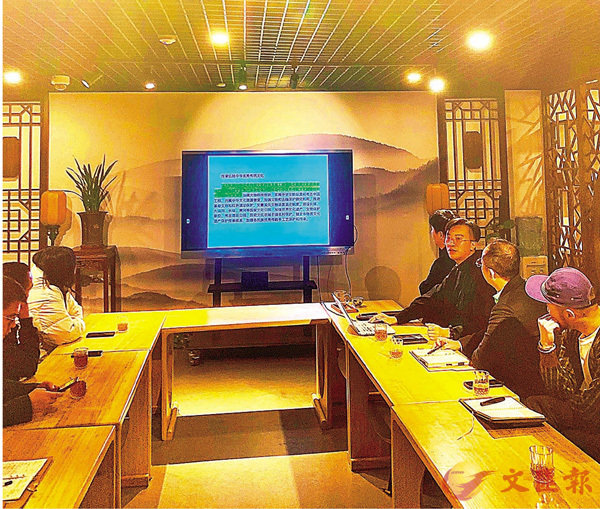 ���Q�|���W����Ʋ��~���a�P��D��P�o�i��Q�|�C