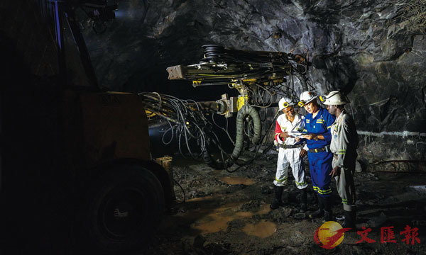 ��Chibuluma�n�q������٤�Ȥ����q�C