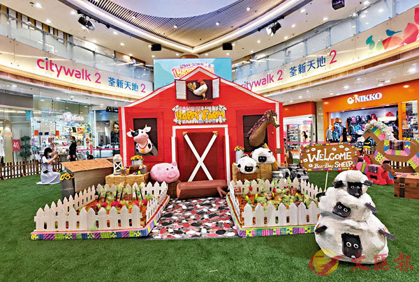 �������A���p��