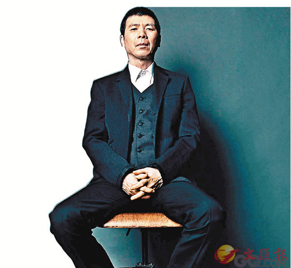 ● 中國著名電影導演馮小剛。