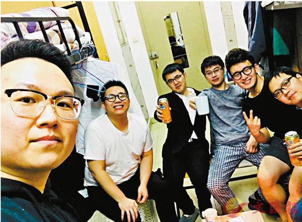 ���کM�_�j�s�D�Ǽ��Ӥh�Ǥͪ��ͤ�X�ӡC