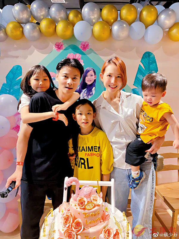 �� �ۤ����֪�P�a�H����v�ۡA�߿W�_�_�K�ܥu�U���ӳJ�|�C