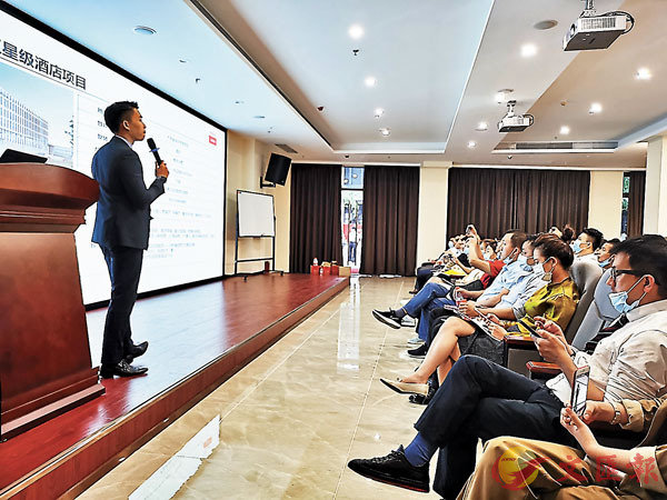 �� 90��u�`�}�v��C���ǽ�������`�`���a���N�z�C