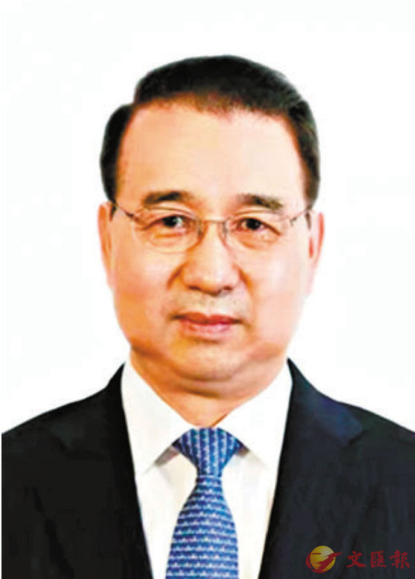 ���B����