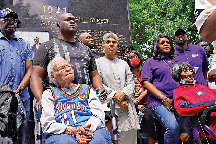 �� �Ʀs�̤Ψ�a�ݥX�u�������ʡC ���p��