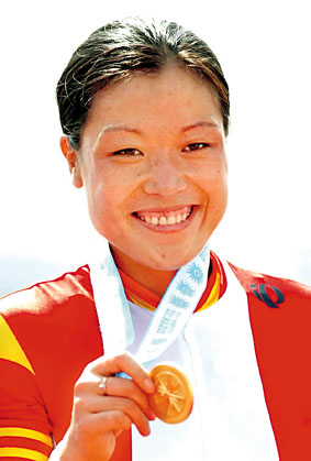 [2002-10-01] 李梅芳:「我对它期待已久!」