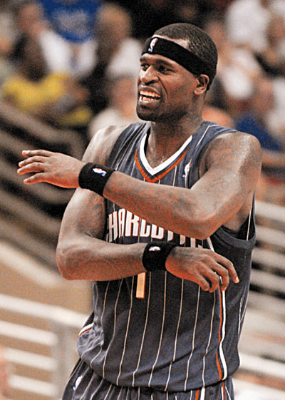 史提芬积逊转投山猫