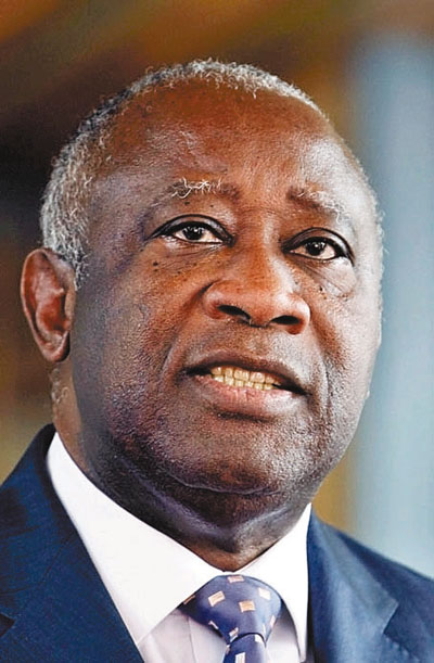 联国空袭科特迪瓦 前总统谈下台 - 香港文汇报