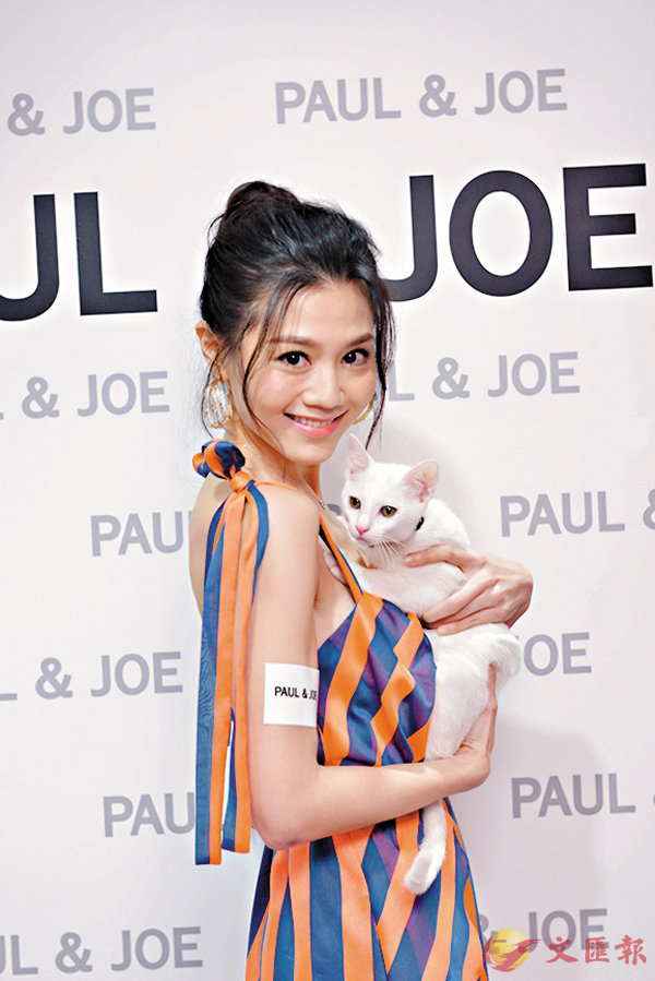 周秀娜以猫论男友 太黐身不会长久